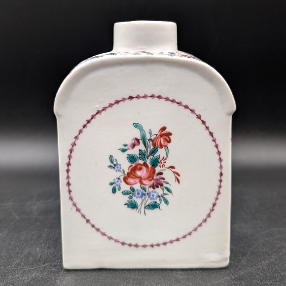 c18th Century Chinese Export Hand Painted Floral Red Roses Blue Daisy Tea Caddy - Picture 1 of 13